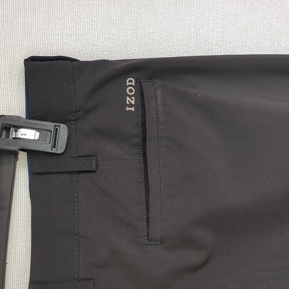 Izod Men's Performance Golf Pants In Black. 32x31 Excellent Condition - Picture 7 of 12